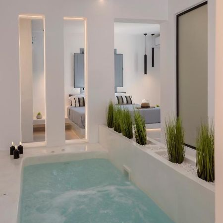 Linea Luxury Suites Fira  Dış mekan fotoğraf