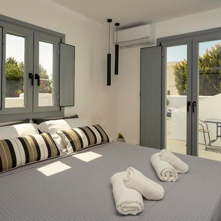 Linea Luxury Suites Fira  Dış mekan fotoğraf