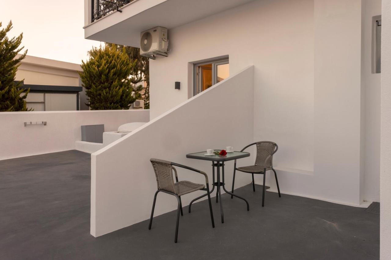 Linea Luxury Suites Fira  Dış mekan fotoğraf