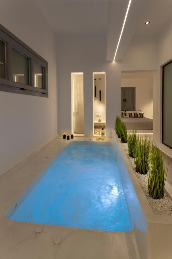 Linea Luxury Suites Fira  Dış mekan fotoğraf