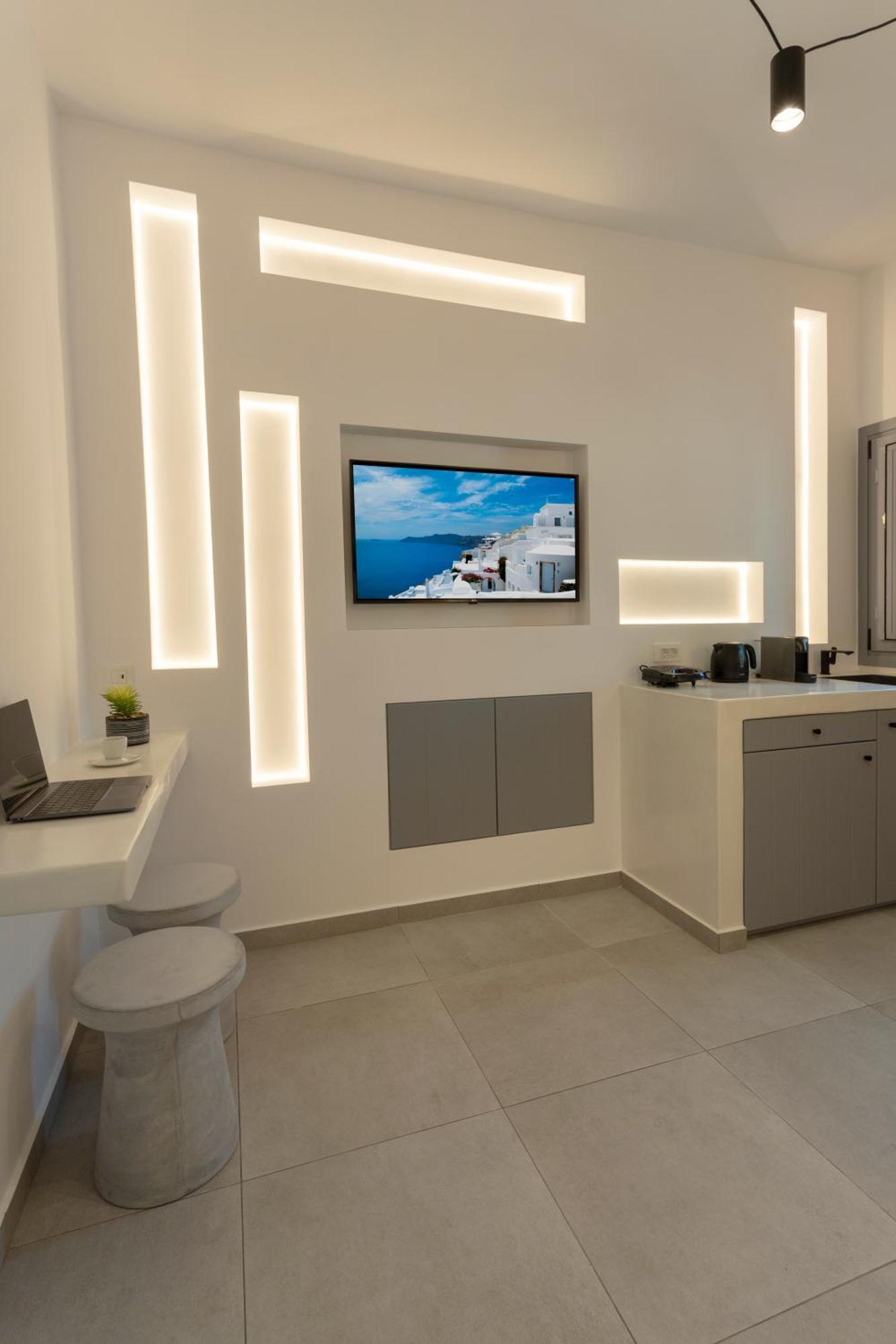 Linea Luxury Suites Fira  Dış mekan fotoğraf