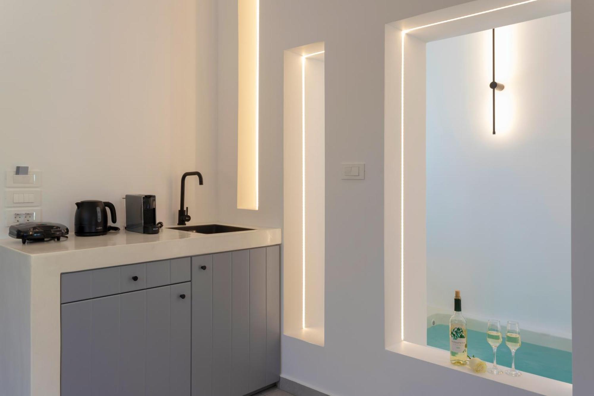 Linea Luxury Suites Fira  Dış mekan fotoğraf